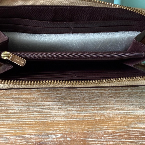 Coach Vintage Bundle Signature Wallet Trio - Picture 4 of 8